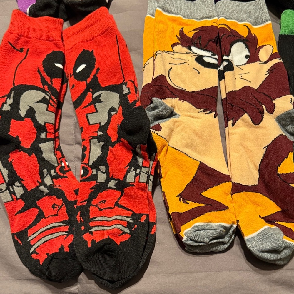 Colorful Cartoon/Comic Character Socks Set - Picture 2 of 6